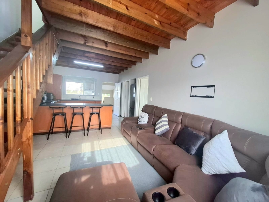 2 Bedroom Property for Sale in Beacon Bay North Eastern Cape